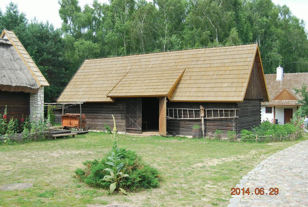 Zagrodowa Osada Villa Kazimierz Dolny Exteriör bild